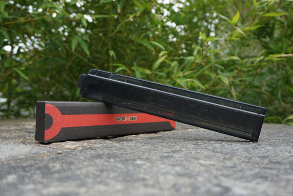 Worker Angled Talon 18 Dart Magazine for Half Length Darts